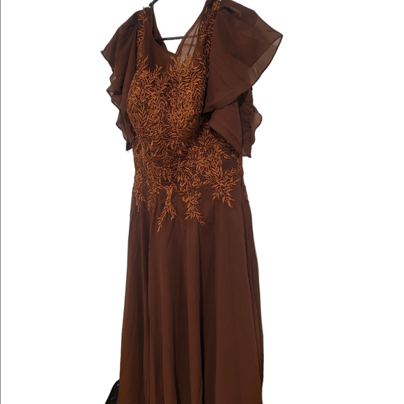 Unbranded Dresses & Skirts - Chic Brown Embroidered Maxi Dress